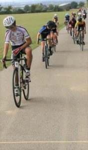 Jonathan Sieg in Quadrat (Copy)