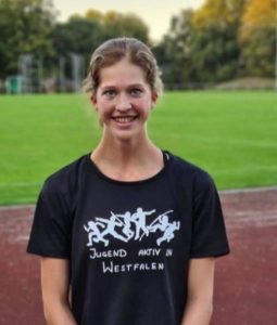 Julia Schlotmann1 (Copy)