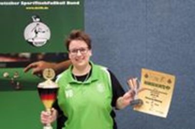 BuesingViktoria1 (Copy)