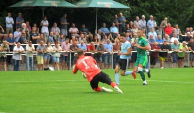 Torwarthaelt1 (Copy)